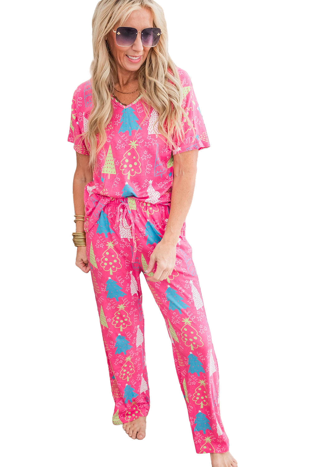 Women’s Christmas Tree Graphic Print Tee and Pants Pajama Set